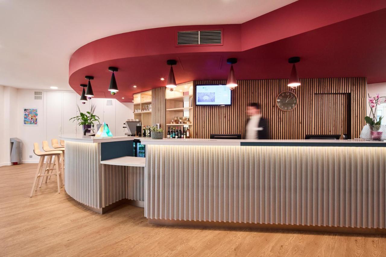 Отель Ibis Styles Paris Пуасси Экстерьер фото